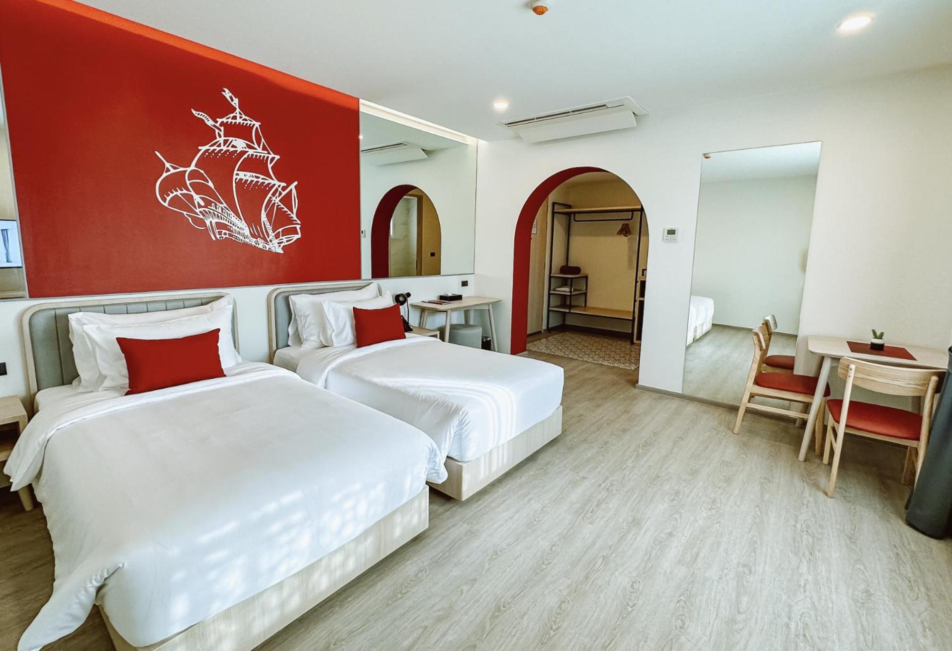 Hotel Midtown Ratsada Phuket Exterior foto