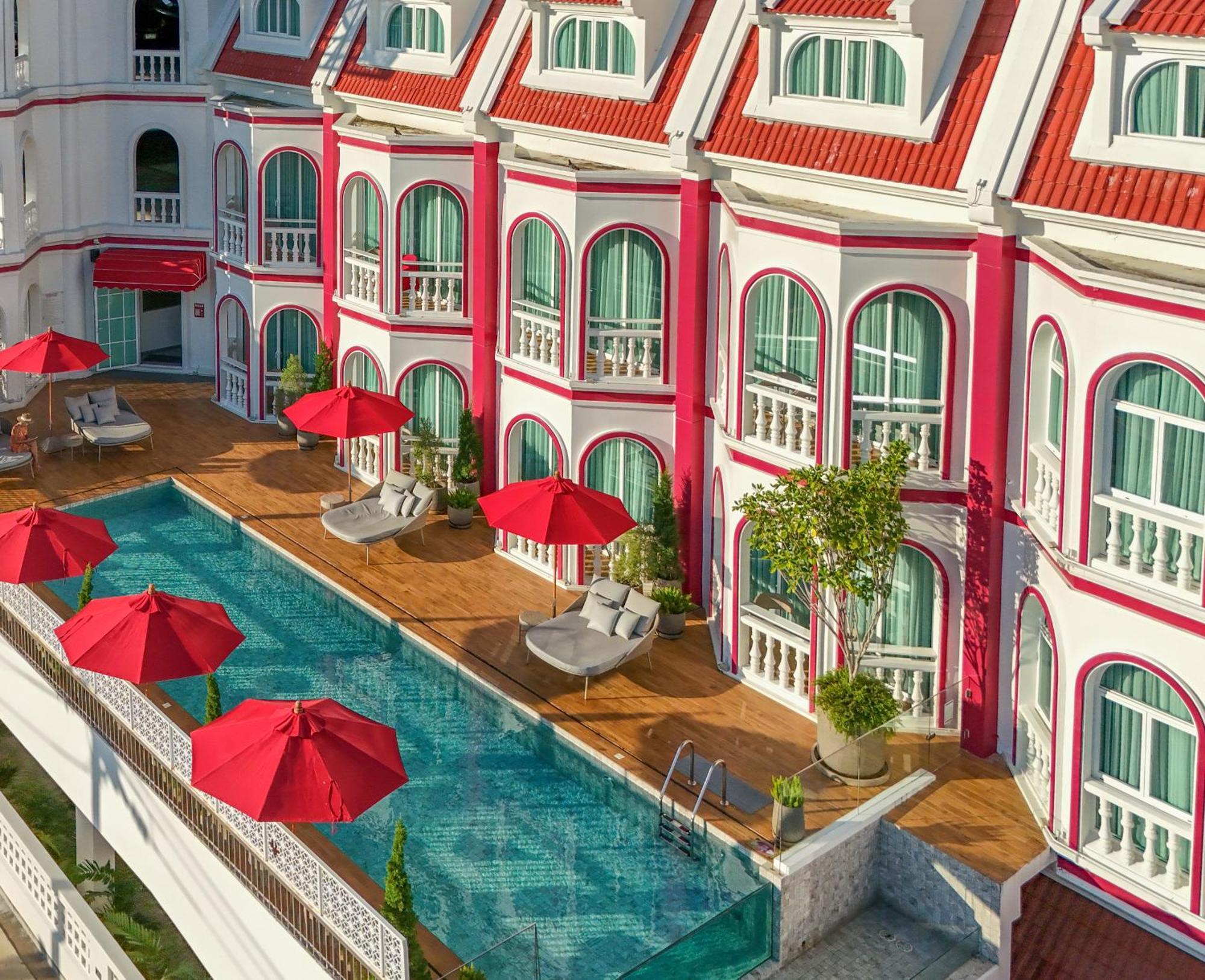 Hotel Midtown Ratsada Phuket Exterior foto